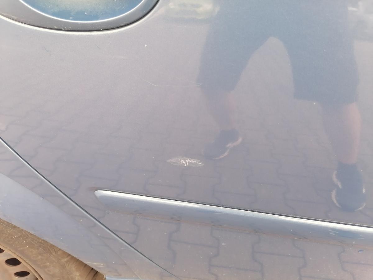 Opel Meriva A original T&uuml;r hinten rechts Blaumetallic Z21T Eisenherz Bj.2008